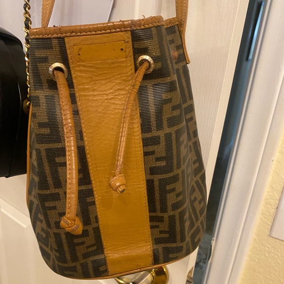 Fendi Mon Tresor Bucket Bag vintage xlnt shape - Picture 4 of 9